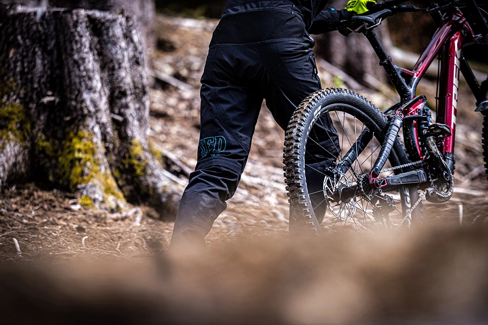 Dirtlej Dirtsuit SFD Edition Heldragt Med Lange Ben Sort/gul 13 Dirtlej Dirtsuit SFD Edition Heldragt Med Lange Ben Sort/gul - Billede 11