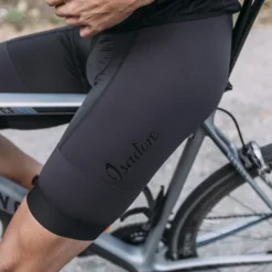 Isadore Signature Bib Shorts, Sort 9 Isadore Signature Bib Shorts, Sort -Cykelshorts Butik Isadore Signature Bib Shorts 1622123866 02